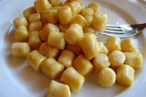 Make succulent gnocchi at home with the best potato ricer!