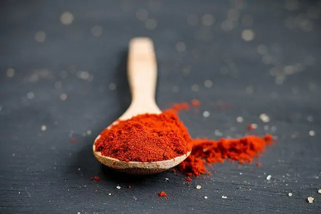 Be a kitchen pro. Make your own chile powder. 
