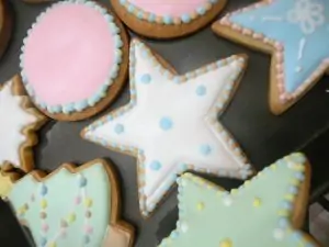 Royal icing takes a cookie from ordinary to wow.