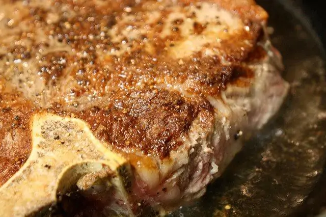 A sear like that comes from the magic of cast iron. 