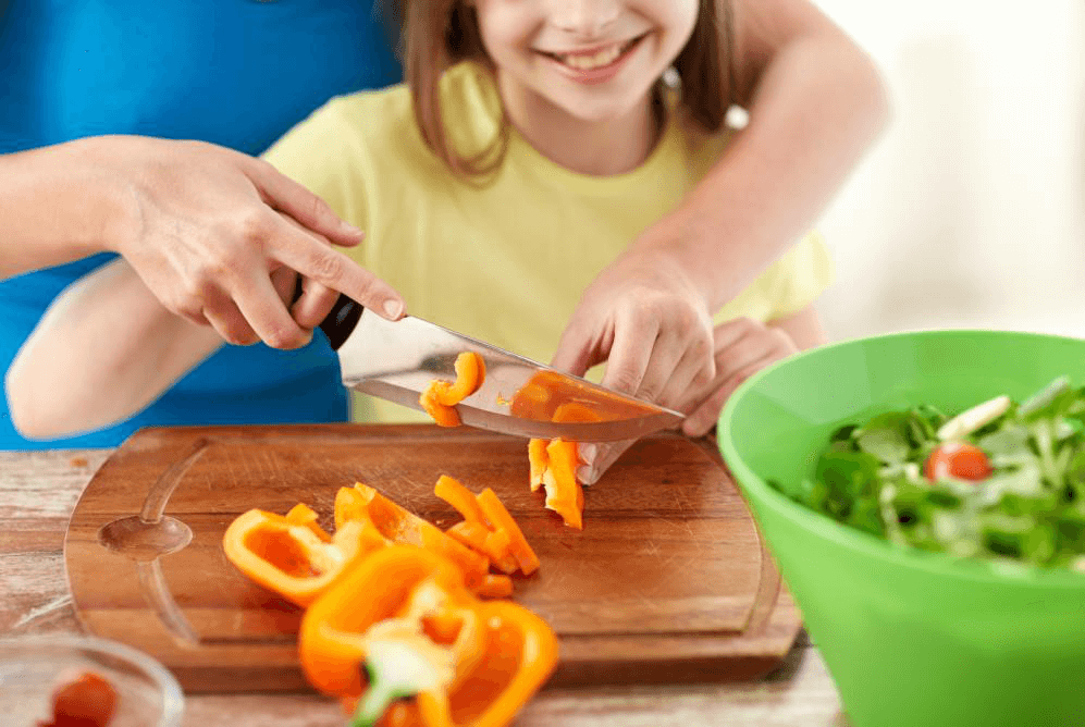 7 Tips for Teaching Your Kids How to Use A Knife - The Kitchen Professor