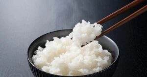 How to Keep Rice Warm