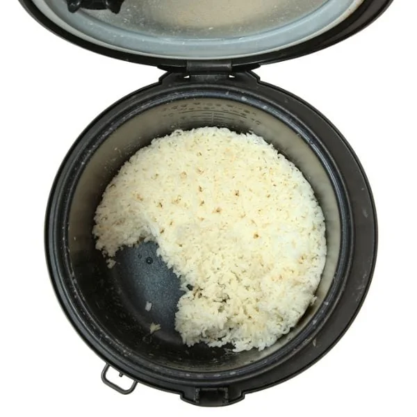 Rice cooker with hard rice